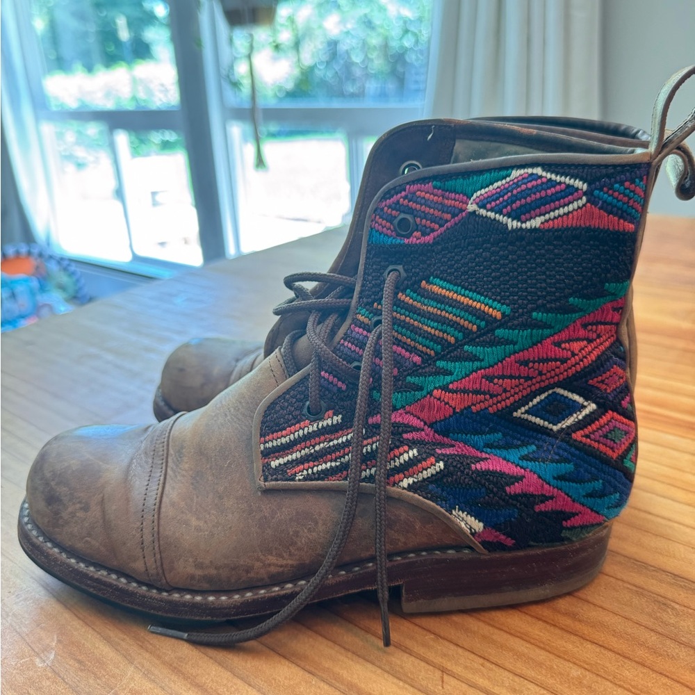 Brown Ankle Boots with Multicolor Pattern